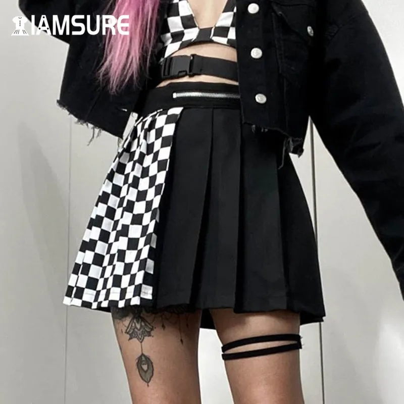 

2021 Summer Streetwear Checkerboard Patchwork Pleated Skirts For Women Gothic Punk Style High Waist Female Mini Skirts