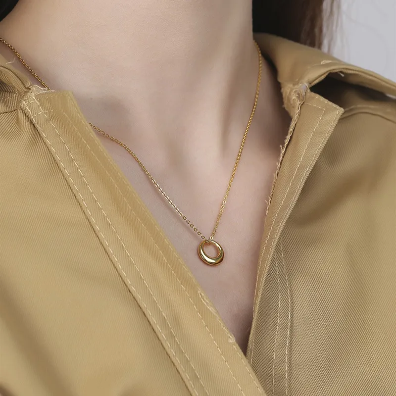 

100% 925 sterling silver circle pendants necklaces for women gifts, new fashion gold color necklace chain jewelry on the neck
