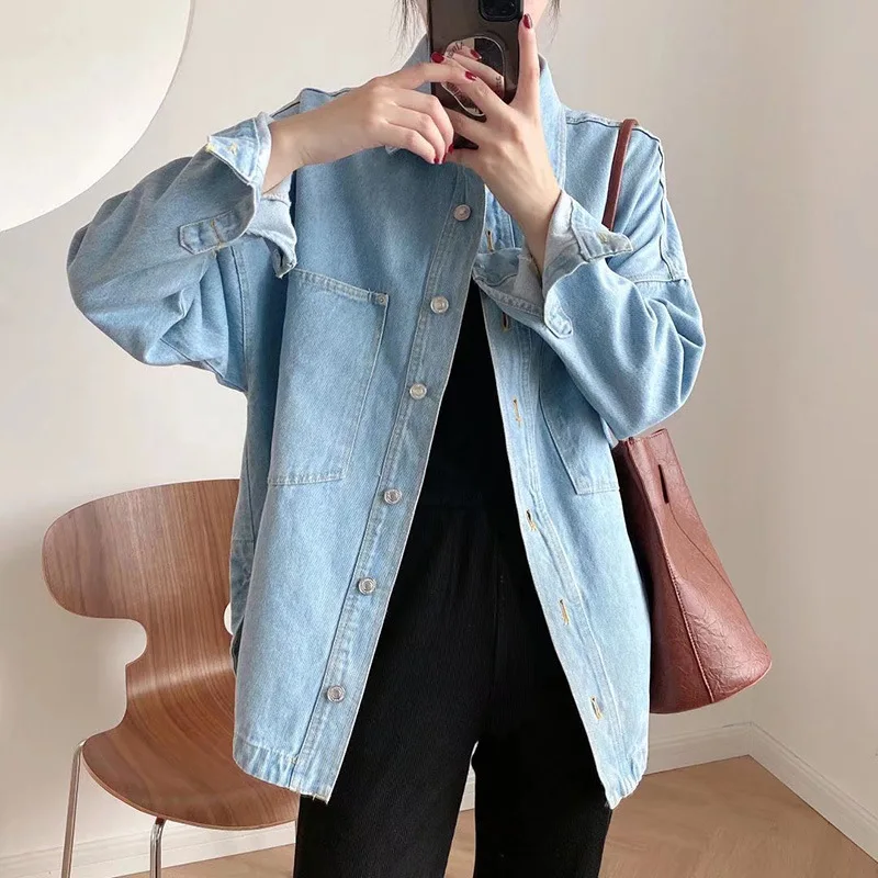 

2021 Autumn and Winter Women's Simple Style Long-sleeved Lapel Large Pockets Single-breasted Street Denim Shirt Jacket LXG