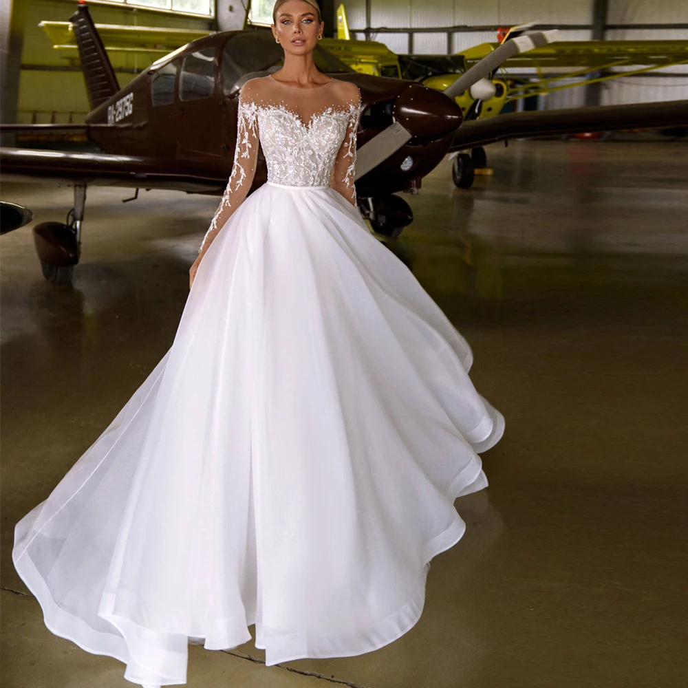 

Vestidos Charming Wedding Dresses Tulle Beading Appliques Pleat O-Neck Full Sleeve Covered Button Ball Bridal Gowns