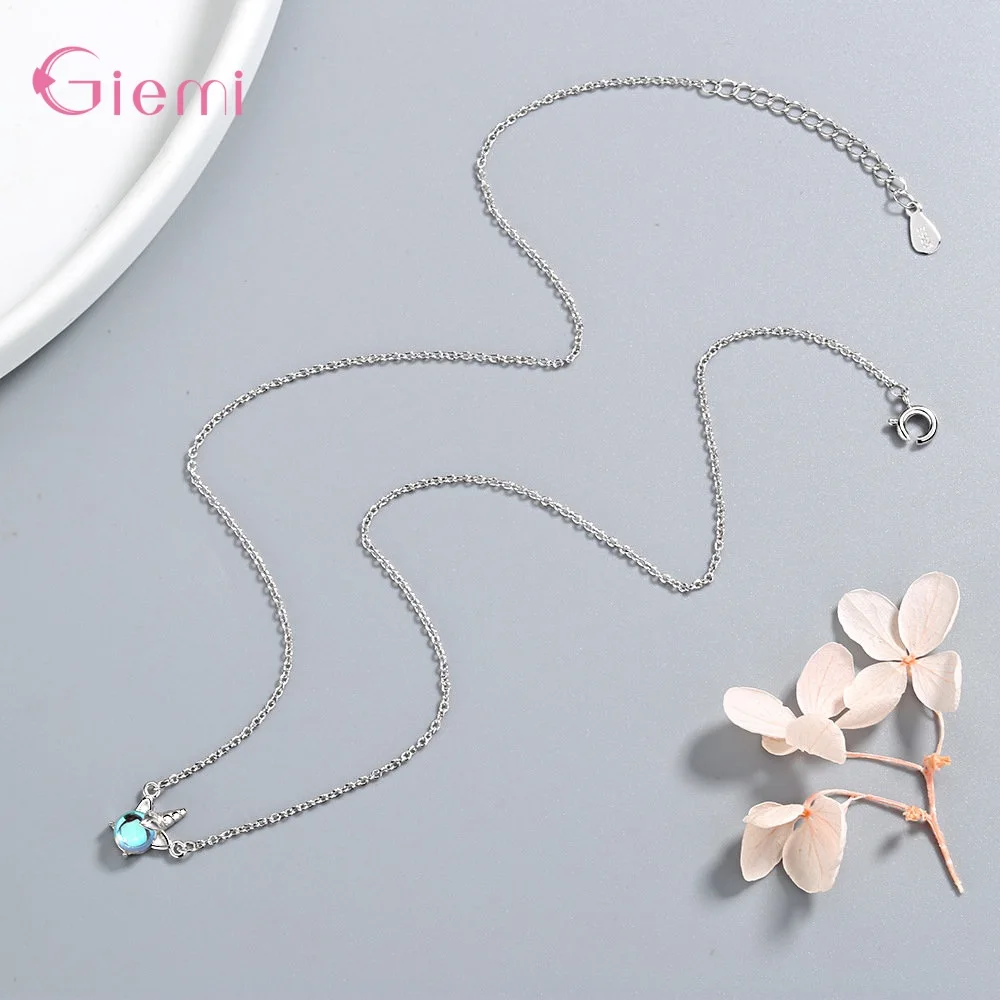 

Lovely Animal Unicorn Opal Stone Pendants Necklaces For Women Koren Trend Short Clavicle Chain 925 Sterling Silver Jewelry