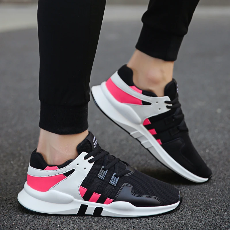 

2020 Hot Sale Men Tennis Shoes Outdoor Sport Shoes Men Comfortable Breathable Lace-Up Stability Jogging Sneakers Plus Size 38-46