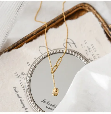 

2021 Design Sense Tassel StitchingPull Ball Cold Ins Wind Simple Short Female Clavicle Chain 510330