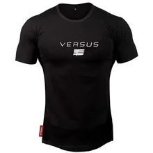 Дизайн VERSUS Muscle fitness Мужская футболка для бодибилдинга Спортивная футболка с круглым вырезом и короткими рукавами для бега Дизайн VERSUS Muscle fitness Мужская футболка для бодибилдинга Спортивная футболка с круглым вырезом и короткими рукавами для бега