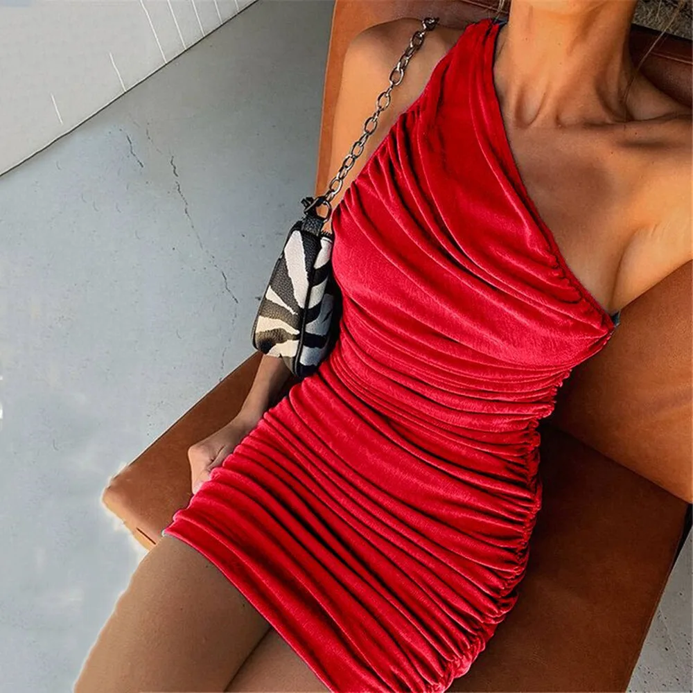 

Fashion Sexy All match Diagonal Shoulder Dress Women Summer Solid Pleated Skirt Female Trend dresses Casaul bodycon