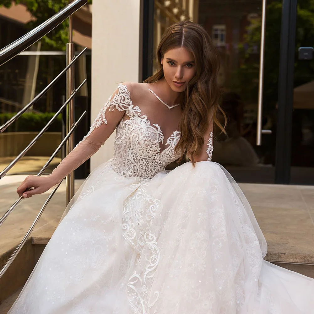 

H339 Vestidos De Novia 2021 Long Sleeves Nude Tulle Wedding Gowns See Through Back Bridal Dress Custom Made Lace Robe De Mariee