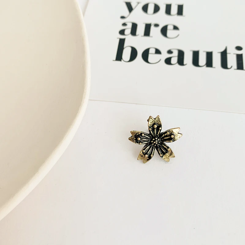 Трендовые броши в виде вишенок Женская забавная Очаровательная Милая крошечная