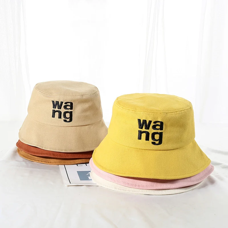 

2021 Classic Letter Embroidery Brand Luxury Casual Women Versatile Simple man Hat Fashion Sunsn Hat Spring Summer A2