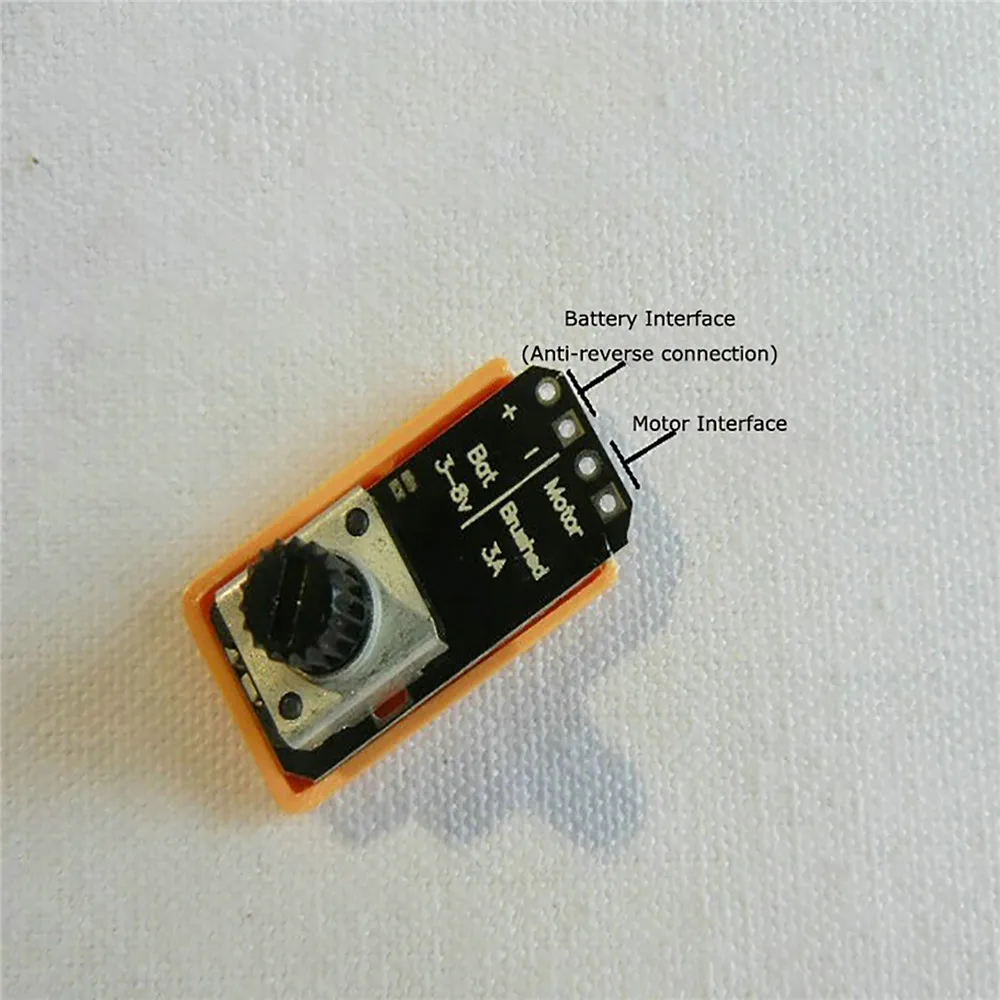 

3-8 В, 3 А, ESC с индикатором состояния