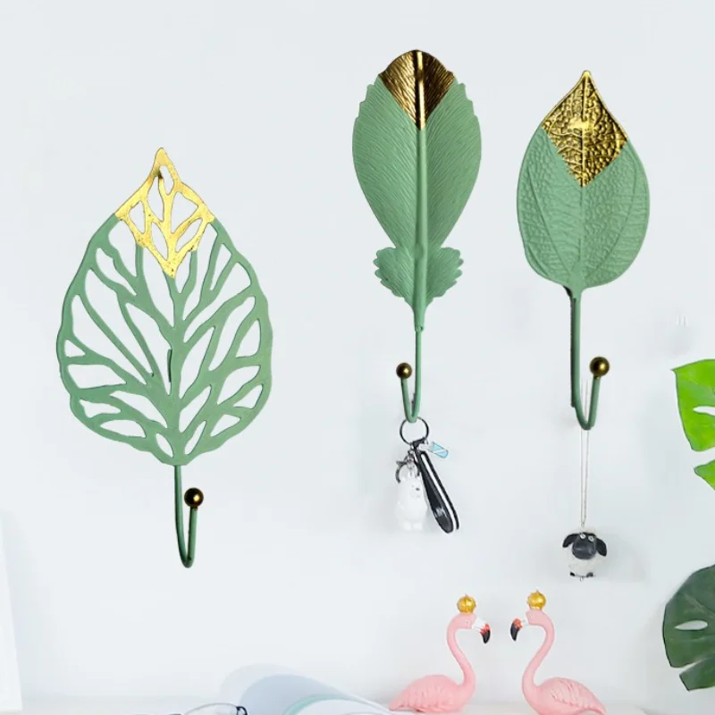 

Creative Gold Free Punch Holder Nordic Leaf Hook Wall Coat Key Hanger Iron Art Wall Decorations Golden Leaves Home Storage
