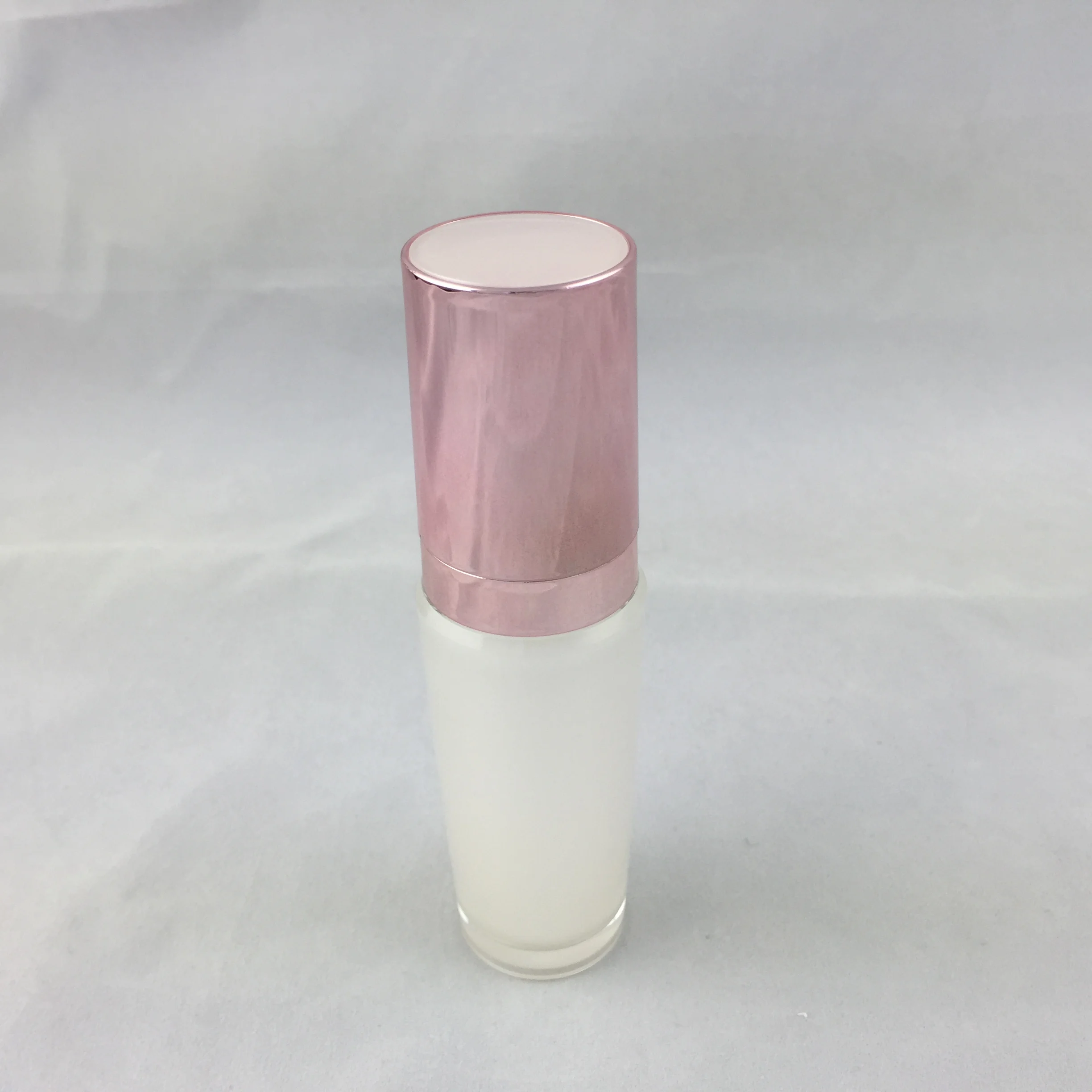 15 мл жемчужно белый акрил бутылка Розовый насос Крышка для лосьон эмульсия
