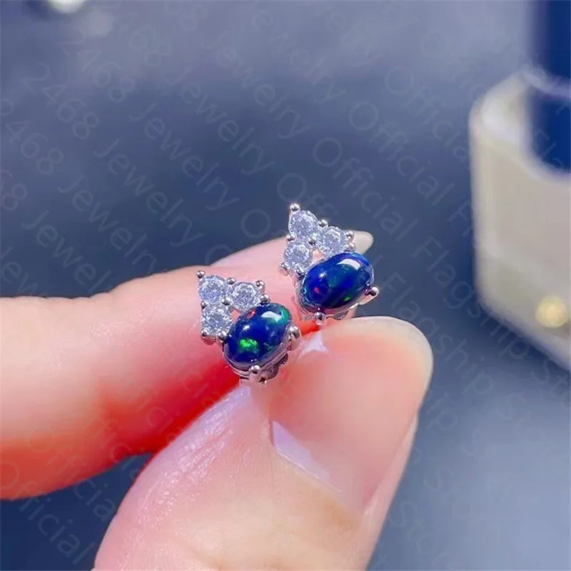 

New style black opal earrings, 925 silver inlaid black opal women's earrings, high-end luxury atmosphere