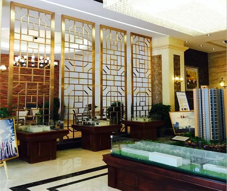 

Современная перегородка из нержавеющей стали под розовое золото