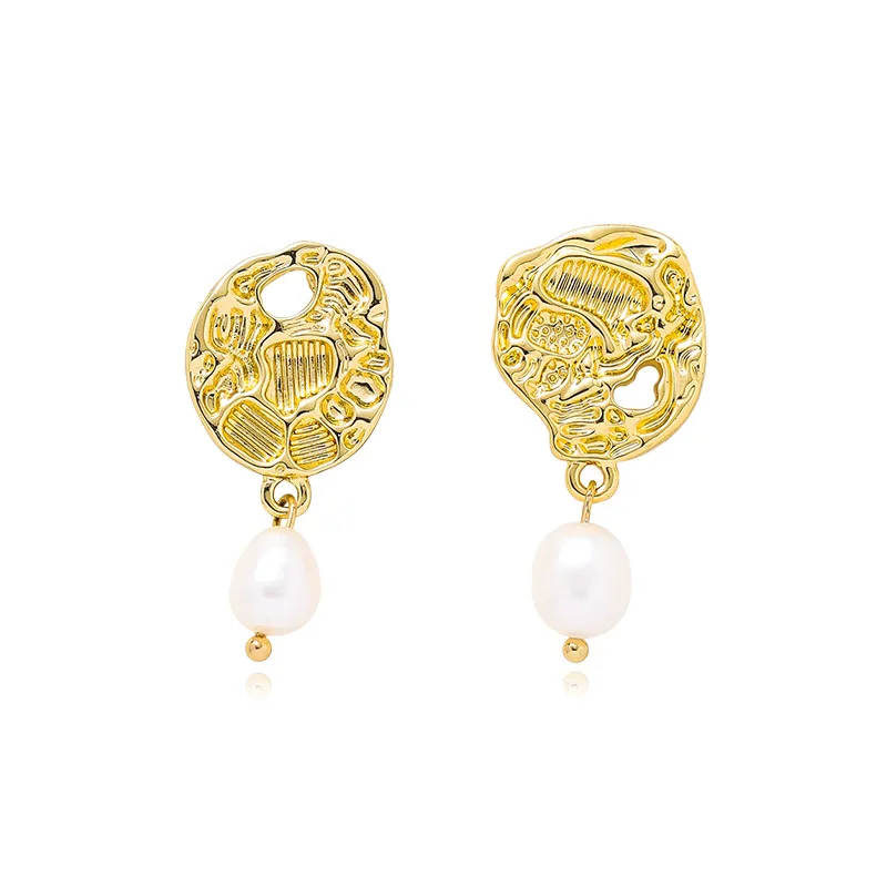 

Yangliujia Asymmetric Metal Irregular Baroque Pearl Earrings Retro Fashion Temperament Elegant Earrings Women Jewelry 2021