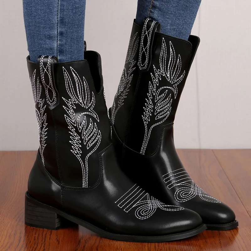 Women's Winter Boots Fashion Leather Embroidered Western Warm Short Boots Round head Party Office Boots Mujer 35-41