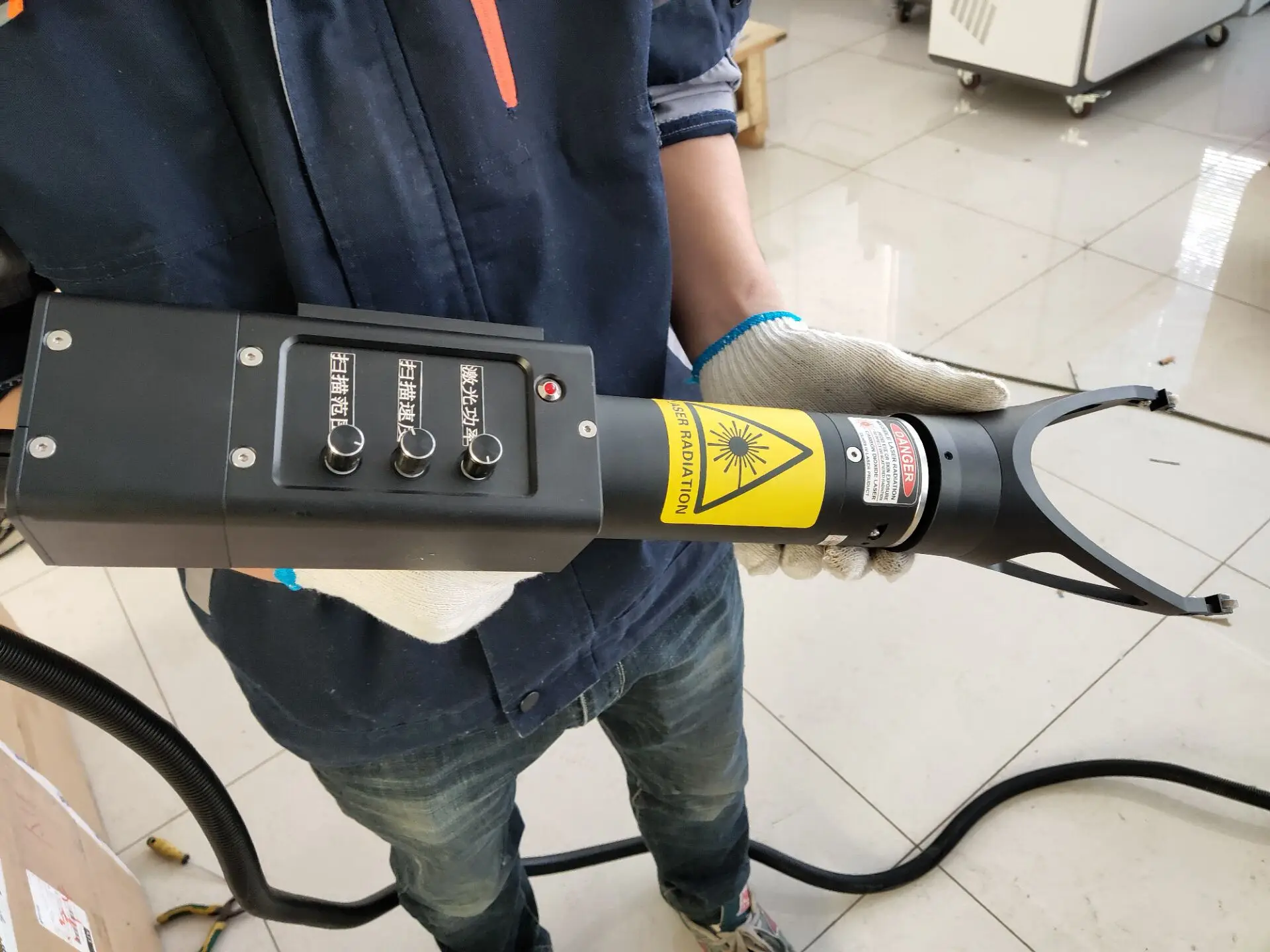 50 Вт 100 200 ручной лазерный очиститель для продажи лазерная машина удаления