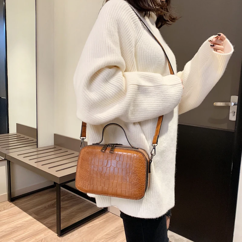 Качественные сумки через плечо из искусственной кожи крокодила женские 2020