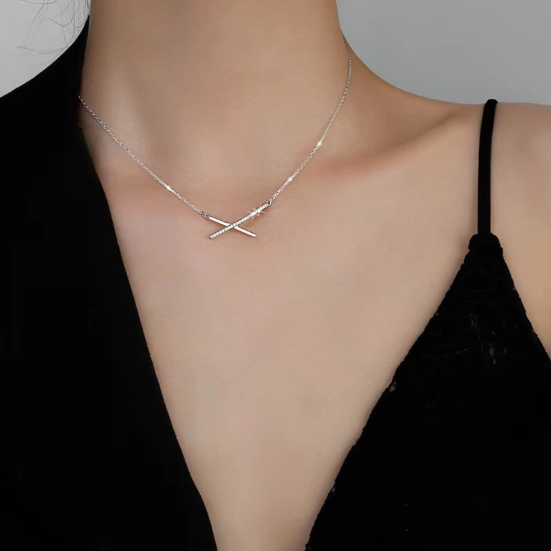 

Minimalist X letter line silver necklace female simple clavicle chain ins necklace female tide light luxury niche net red temper