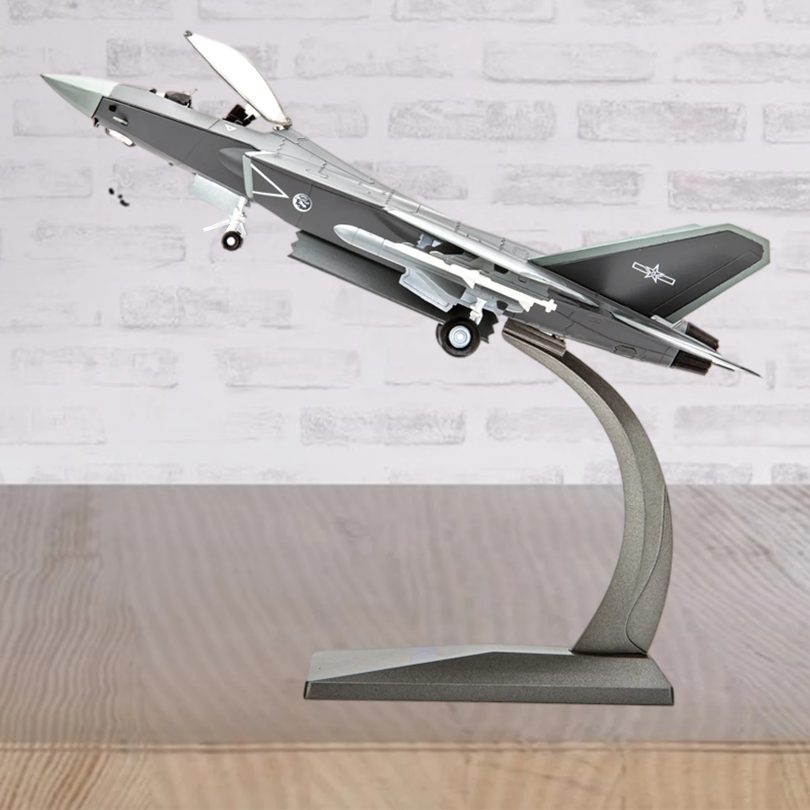 

Модель самолета Gyrfalcon Fighter J31 из сплава 1:72, украшение, подарок, модель китайской ВВС, строительный самолет, игрушки для дня рождения, для дома ...