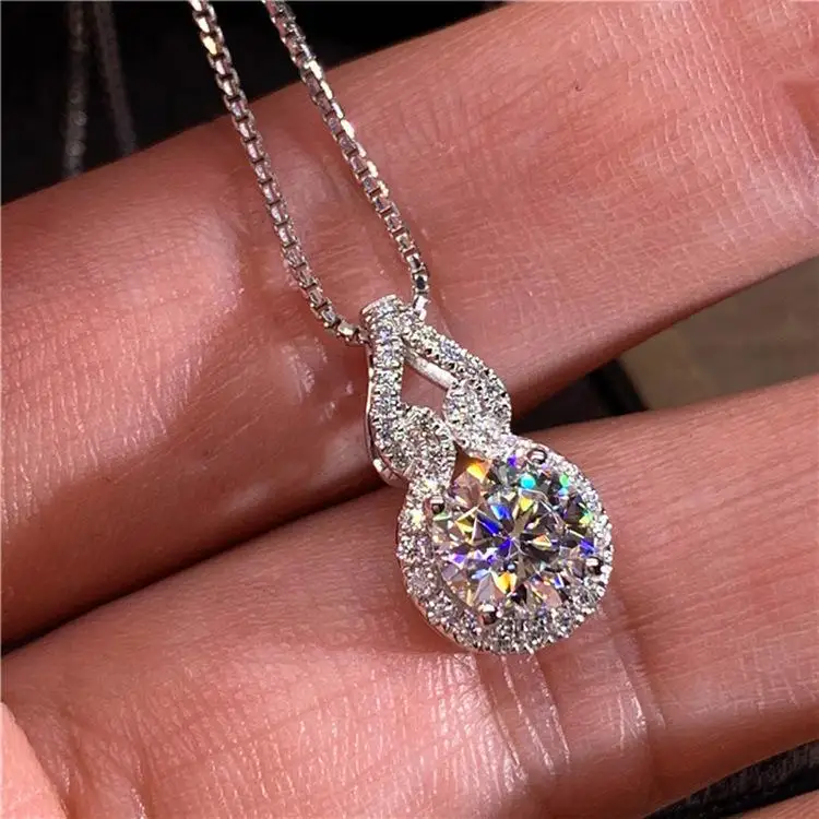 

New Fashion Gourd Pendant Clavicle Chain Round Diamond Moissan Diamond Pendant Ladies Pendant Necklace