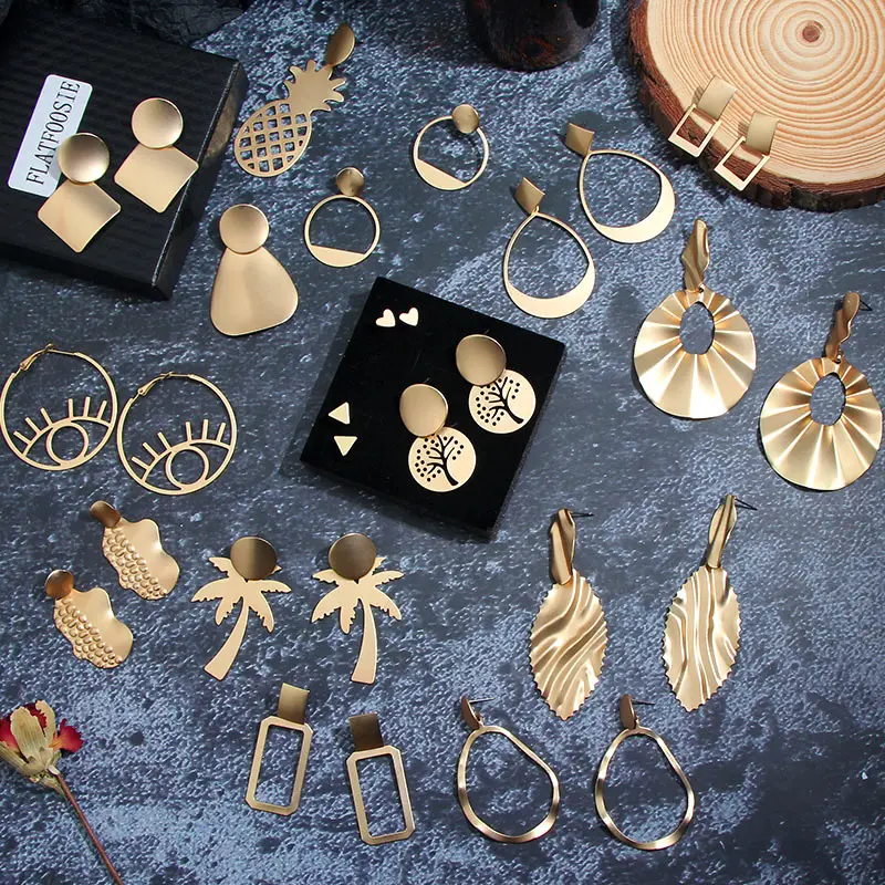 JJFOUCS модные Эффектные серьги 2020 НОВЫЕ геометрические полые растения золотые