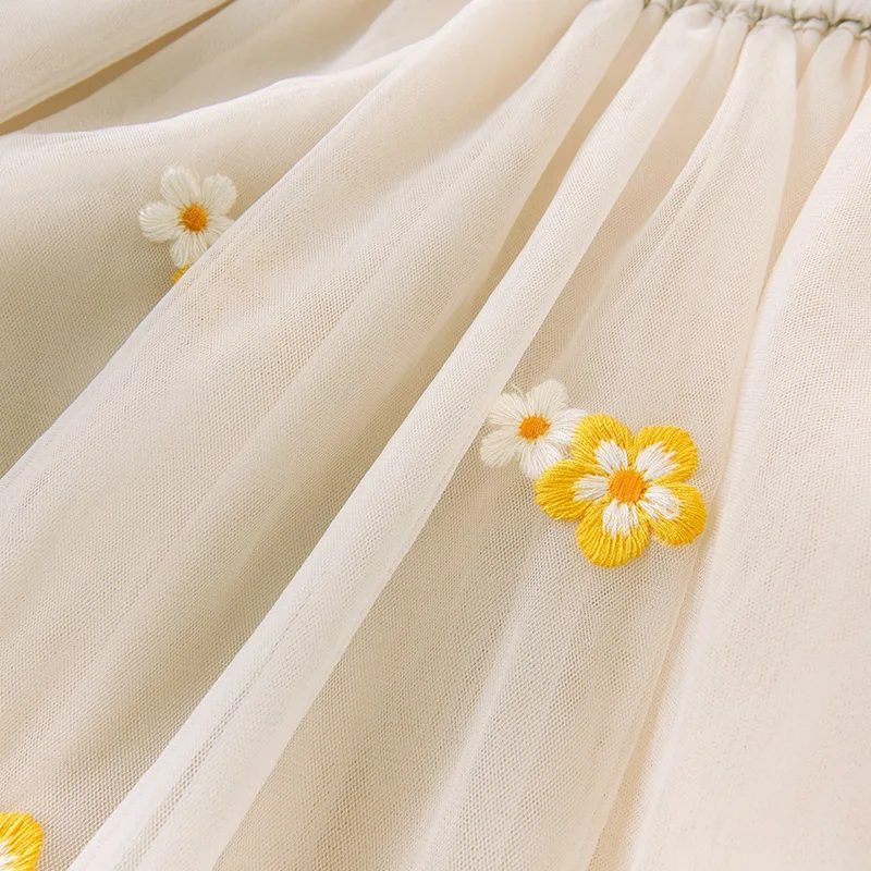 

DBM15292 dave bella autumn baby girls Chinese style floral embroidery cartoon clothing sets kids cute sets children 2 pcs suit