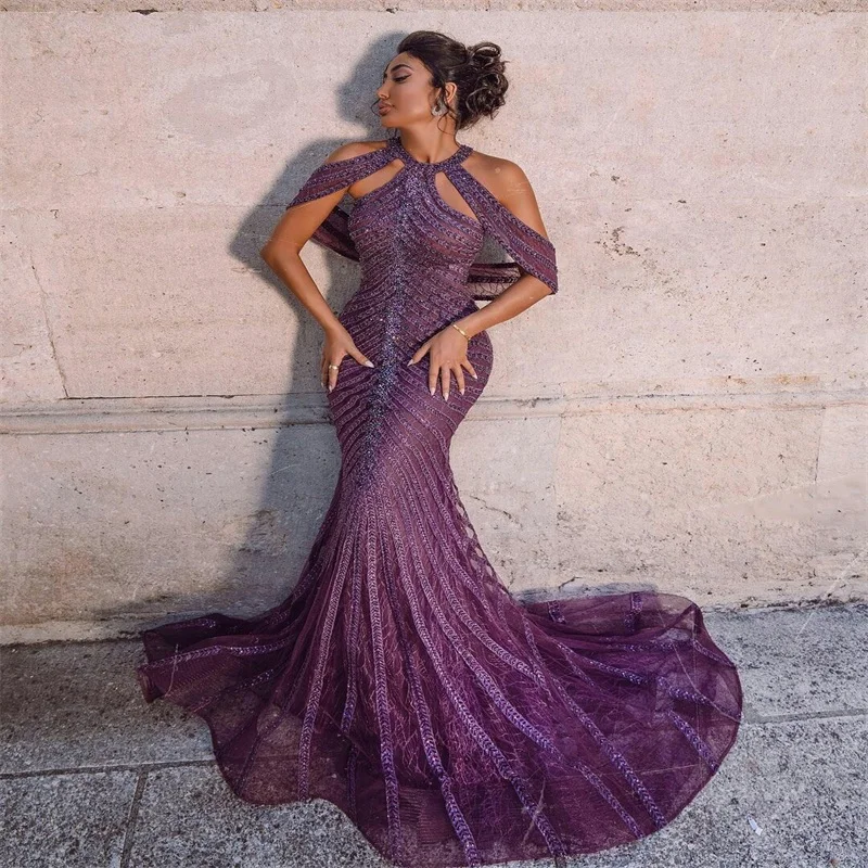 

Chic Pageant Dresses Halter Neck Lace Appliqued Formal Mermaid Prom Evening Dresses Custom Made Sweep Train Robe de mariée