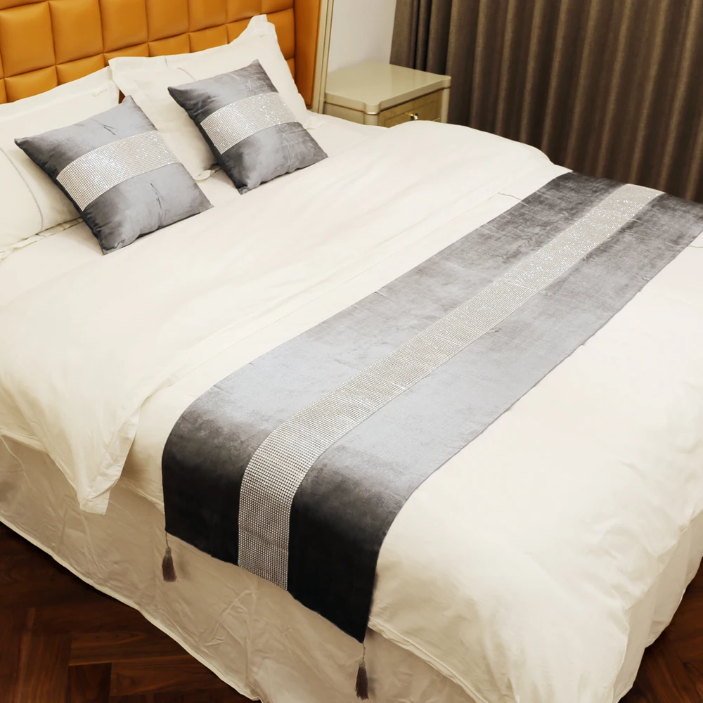 Бриллиантовая фланелевая фотодорожка для кровати декоративная задняя часть