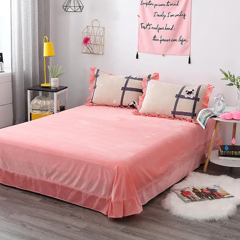 Комплект постельного белья из бархата набор розового цвета с пододеяльником и