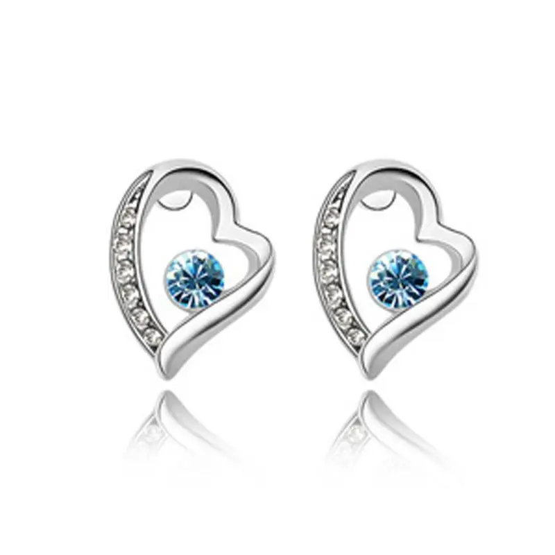 Женские серьги-гвоздики из серебра 2019 пробы с сердцем | Украшения и аксессуары