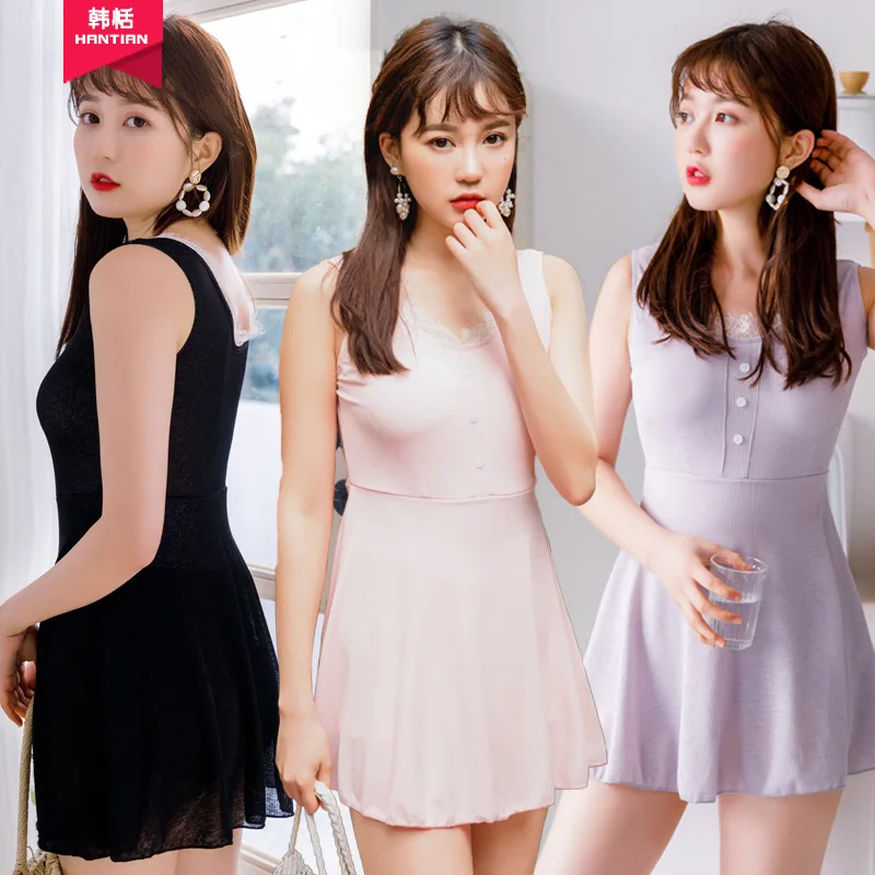 

2020 New Style One-Piece Swimming Suit Female Conservative Hipster Swimsuits Conservative Slim Summer Swimsuits Wholesale L18969