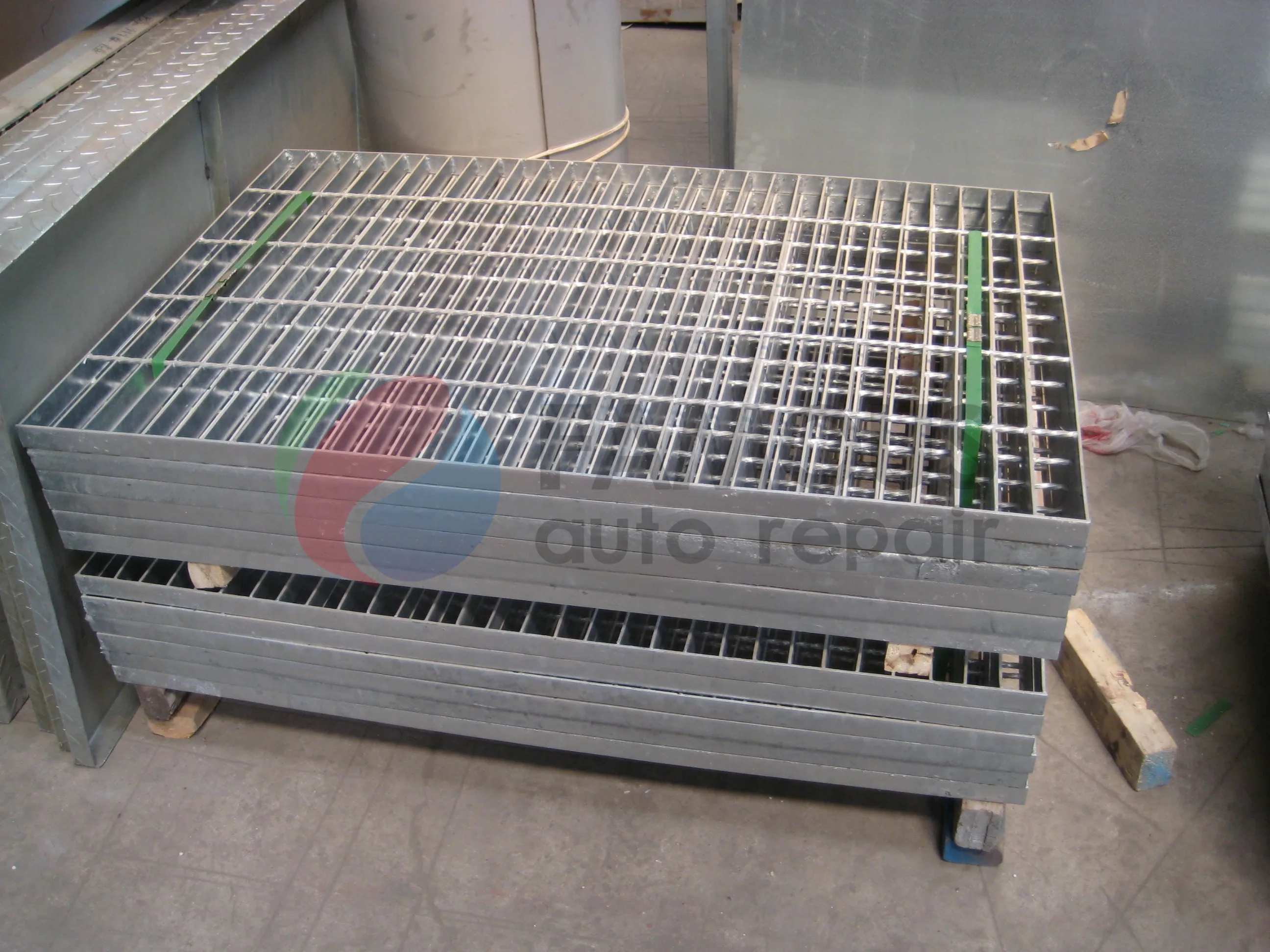 Покрасочная камера FMS8100 с порошковым покрытием |