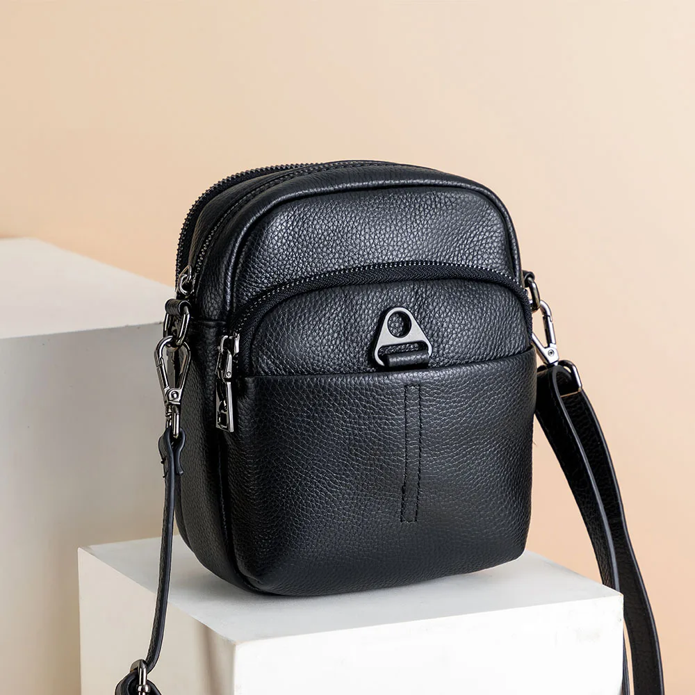 

Versatile Lady Cowhide Leather Neat Exquisite Workmanship Large Capacity Crossbody Single Shoulder Small Items Travel Bags