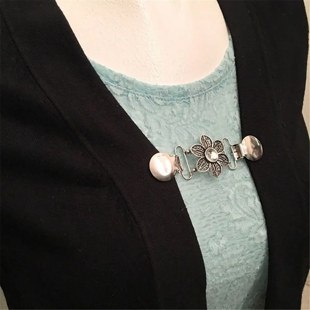 Hot Sale Cardigan Duck Clips Clasp Crystal Shawl Blouse Sweater Cloth Shirt Collar Holder Sewing Craft Home Office Supply | Дом и сад