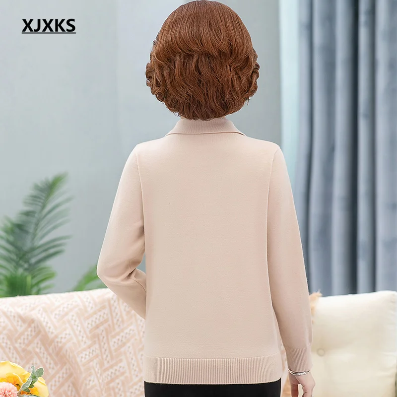 Женский шерстяной вязаный свитер с вышивкой отворотом | Женская одежда