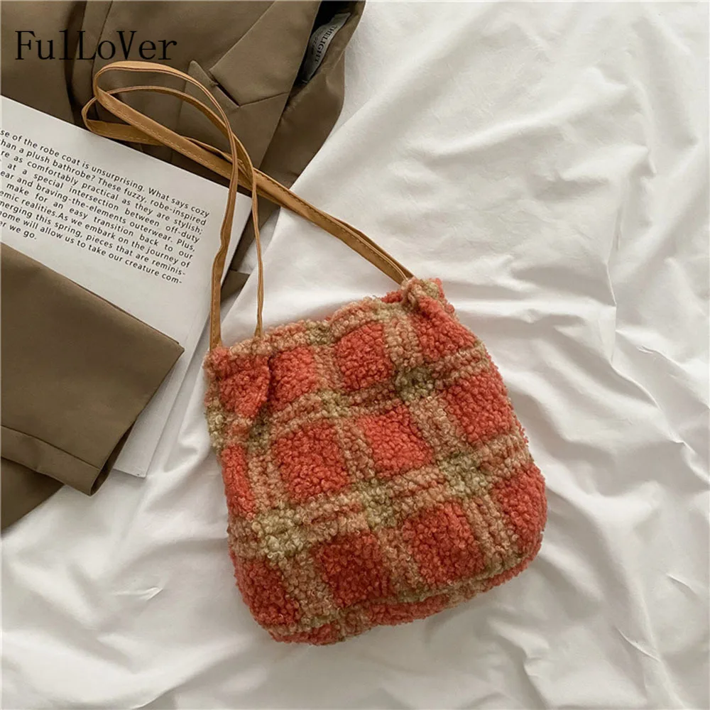 

Plaid Plush Shoulder Bags For Women Casual Cute Handbags Color Contrast Geometric Patterns Bags Designer Brand Purse And Bags
