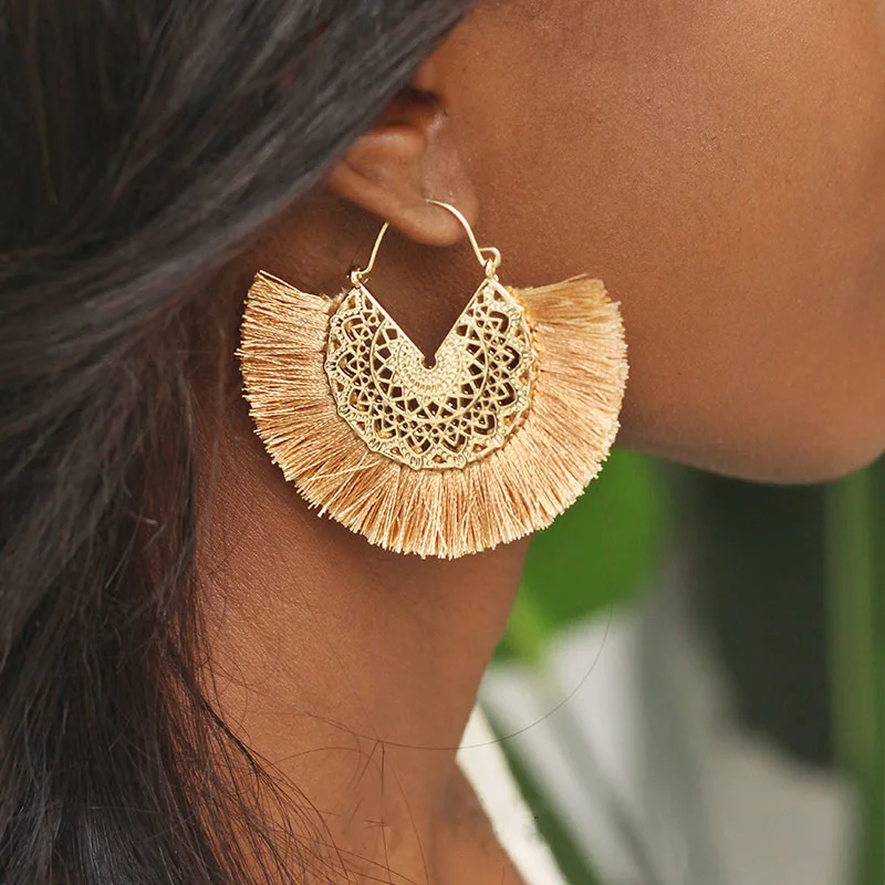 Новые винтажные серьги с кисточками в богемном стиле многоцветные Длинные из