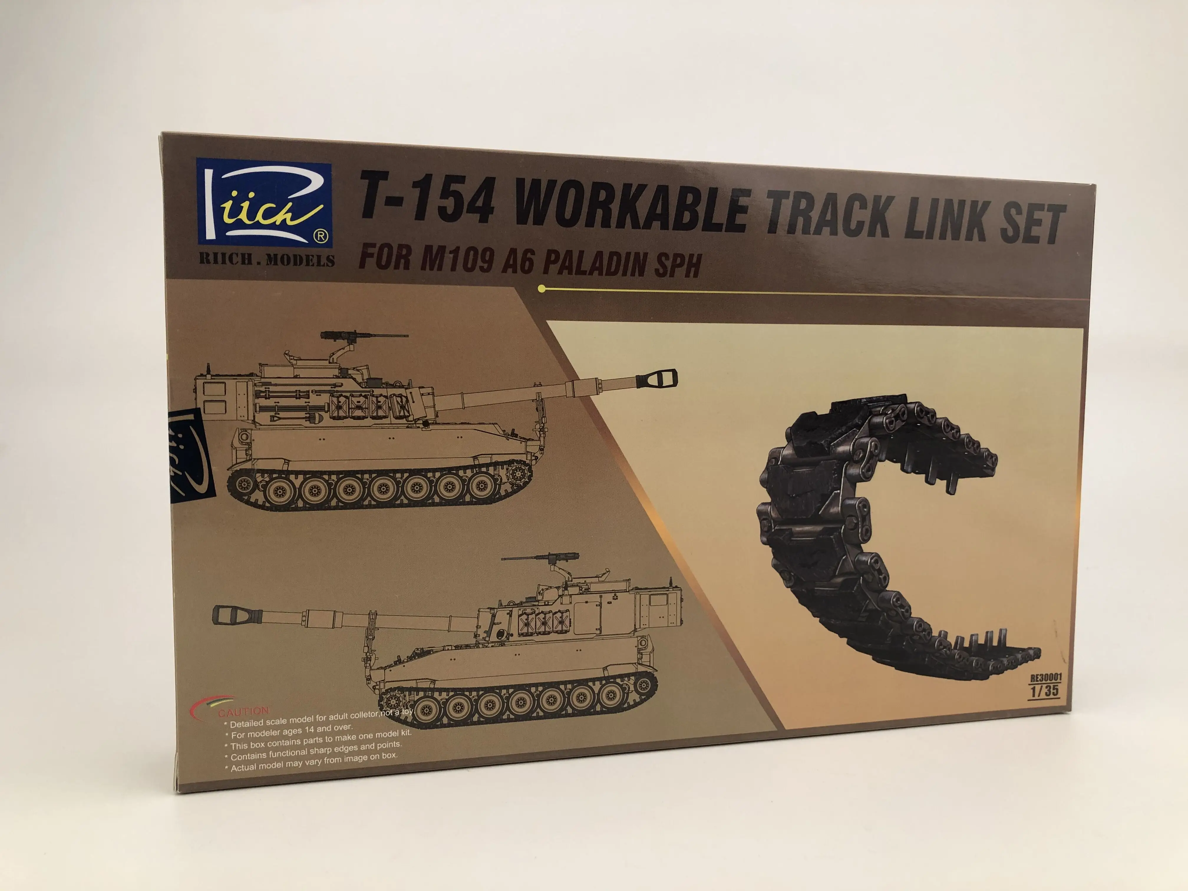 

Riich Models RE30001 1/35 T-154 Набор для M109A6 Paladin SPH Model Kit