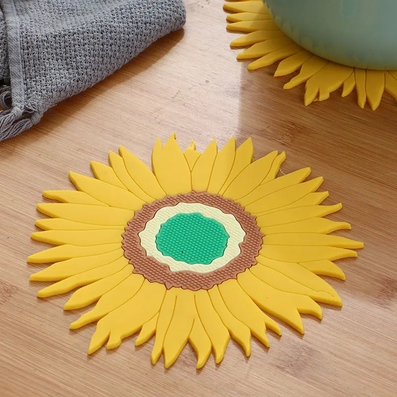

Nordic Table Insulation Mat Teacest Mat Padded Mat Round Bowl Mat Anti-hot Mat Pad Bowl Mat sunflower accessories