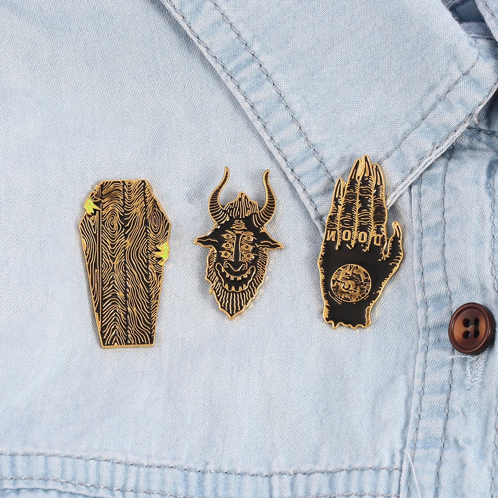 Эмалированная брошь Doom в форме гроба сатаны видит все джинсовая для одежды