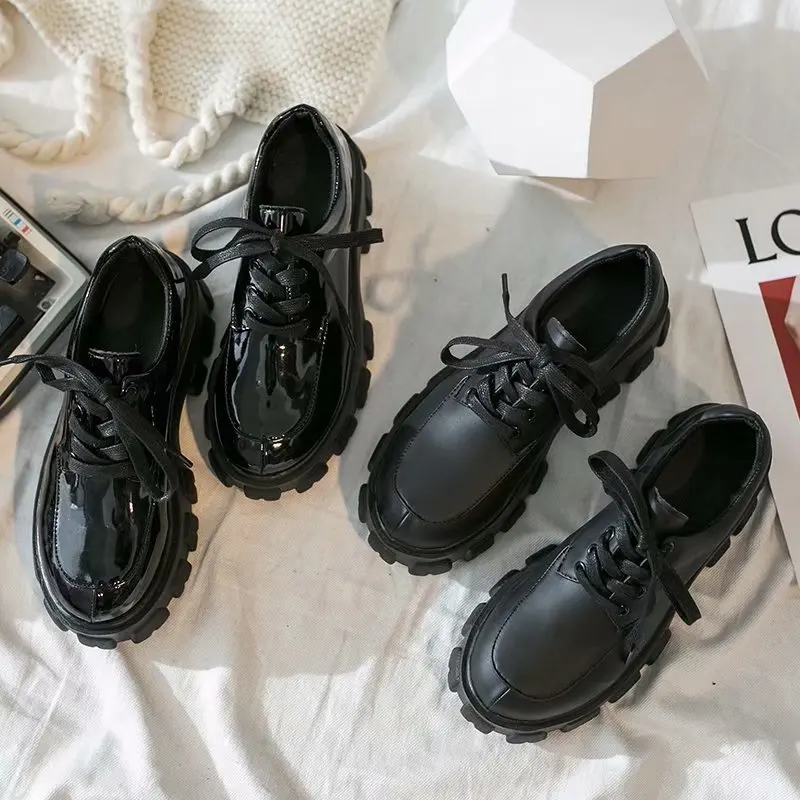 Маленькие кожаные туфли в британском стиле женская обувь увеличивающая рост