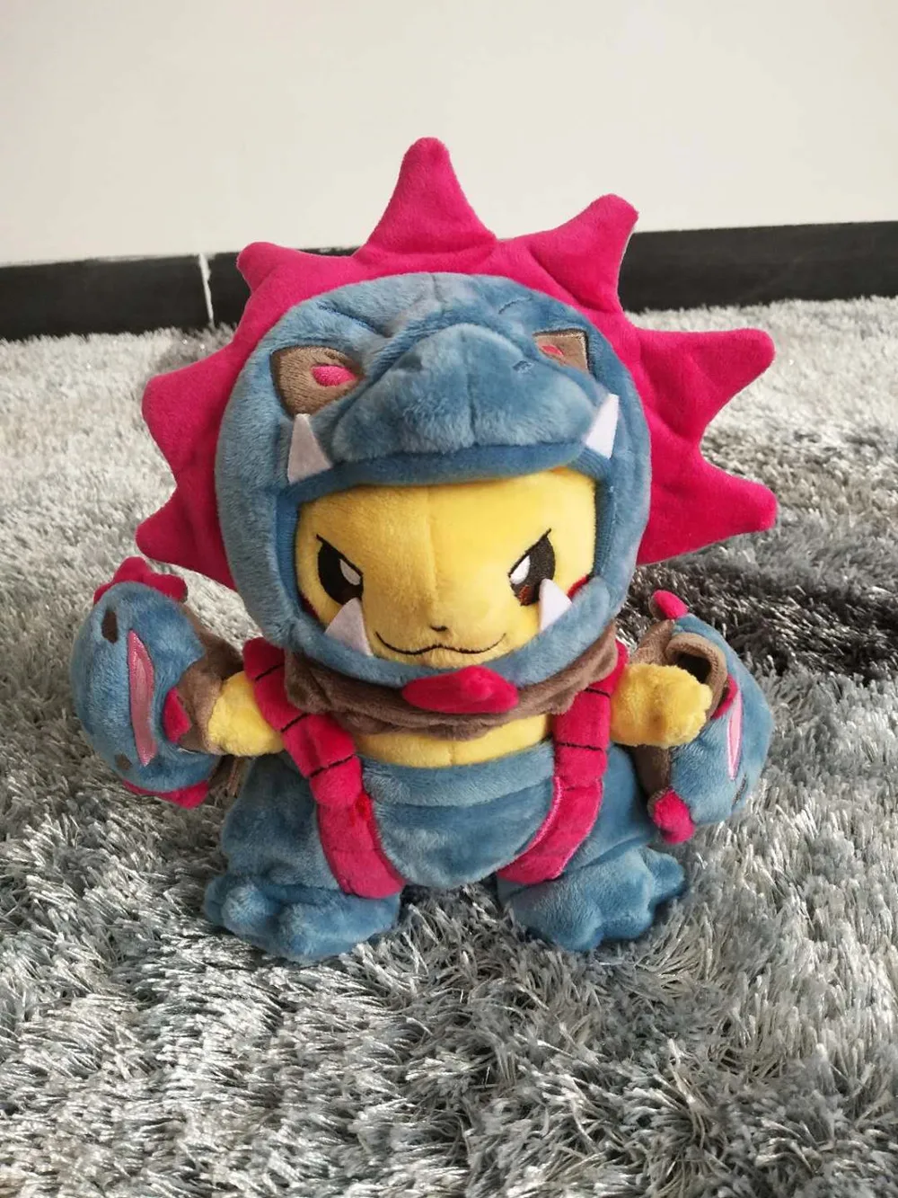 

Authentic Pokémon Plush Stuffed Dolls Cartoon Animals Pikachu Cosplay Hydreigon Cos Pikachu Action Figure Kids Gift 22cm