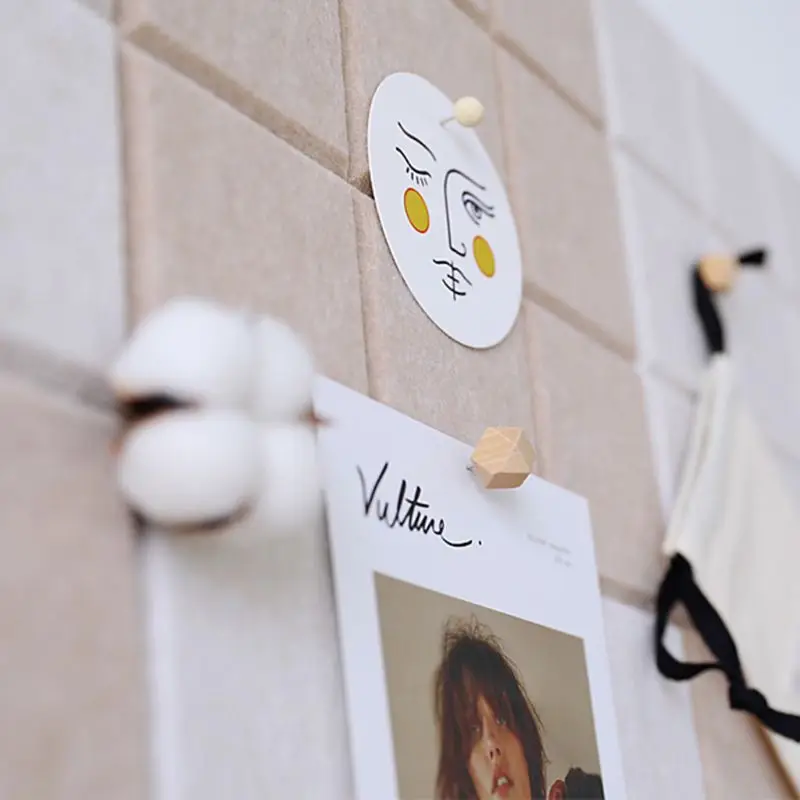 Фетровый фон в скандинавском стиле с надписью доска для фотографий домашний