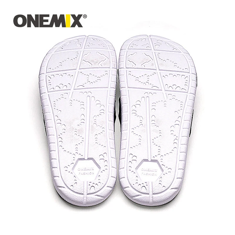 

ONEMIX Flip Flop Men Summer Slippers Outdoor Sandals Cartoon Women Indoor Shoes Home Flip Flops Ladies Flat Slides Beach Shoes