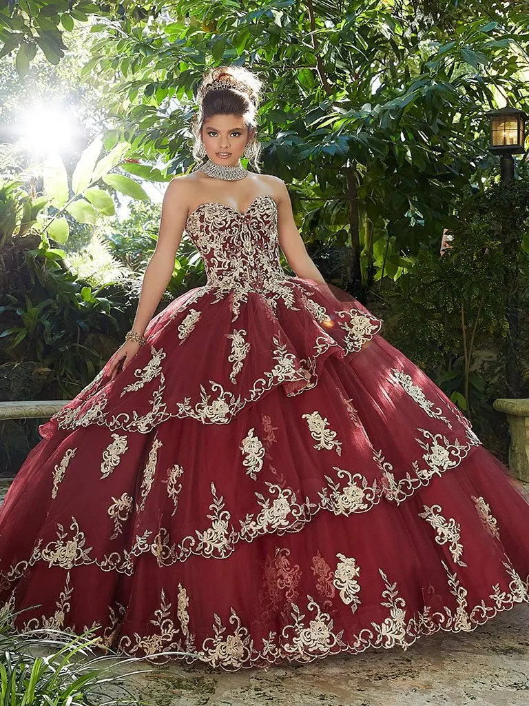 

Cinnamon-Rose Cheap Quinceanera Dresses Ball Gown Sweetheart Tulle Applique Tiered Sweet 16 Dresses