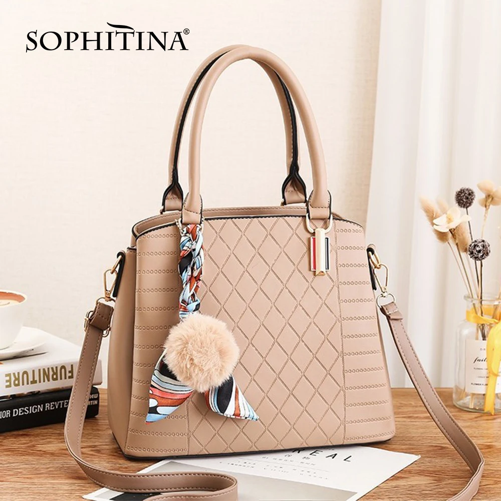 Женская сумка на плечо SOPHITINA с ромбовидным узором плюшевый шарф подвеской