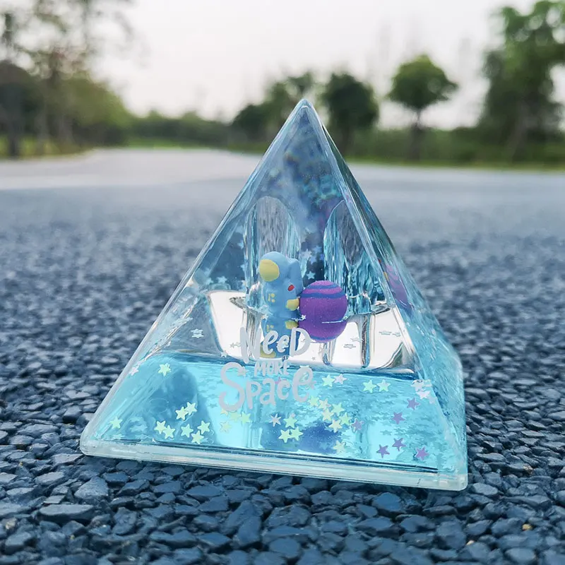 

Liquid Quicksand Pyramid Pen Pencil Container Holder Mysterious Space Acrylic Resin Desk Decorative Organizer Pen Holders School