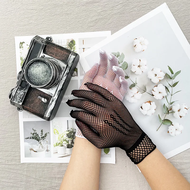 

New Ladies Sunscreen Bowknot Black Mesh Etiquette Finger-Pointing Ladies Transparentes Dot Sexy Short Princess Dance Gloves