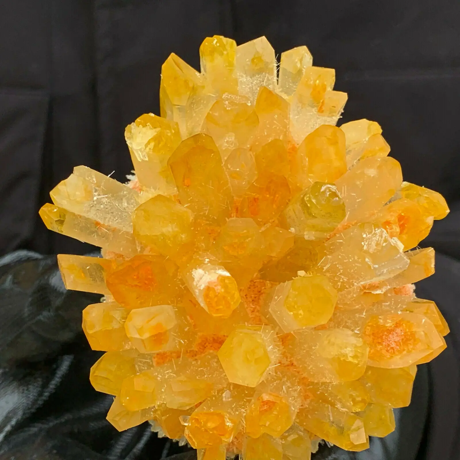 

AAAZeldzame Nieuwe Gele Phantom Quartz Crystal Cluster Specimen