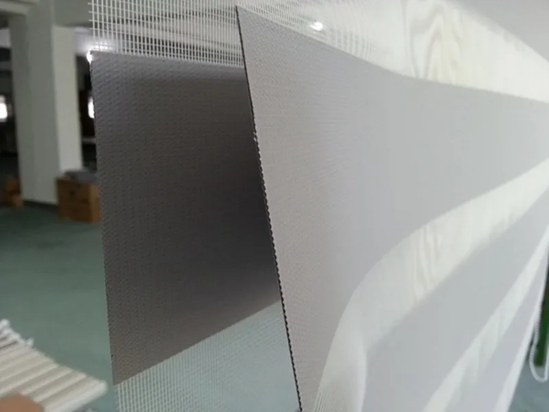 Светонепроницаемые полосатые жалюзи на роликах для измерения | Дом и сад